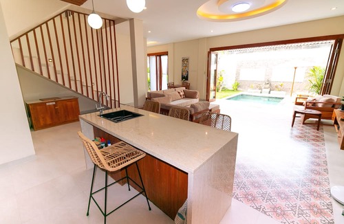 Denpasar Barat Villa | Villa Shantia, 3BR Villa Legian