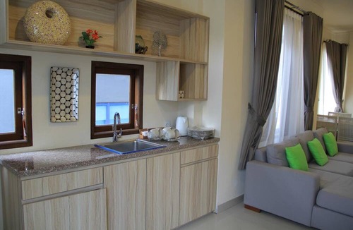 Candikuning Hotel | CLV Hotel & Villa