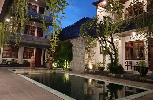 Denpasar Barat Hotel | Catur Adi Putra Hotel