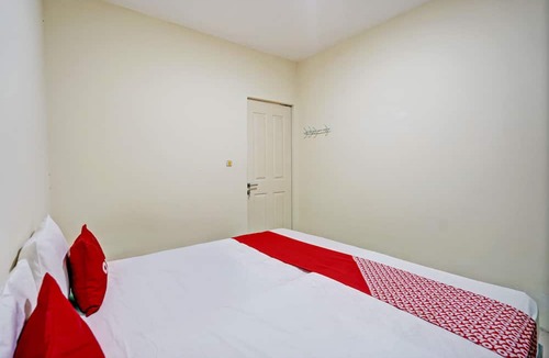 Surabaya Hotel | Hotel O Garden Homestay 3 Merlion