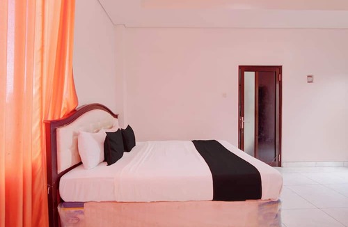 Catur Tunggal Hotel | Hotel O near Pakuwon Mall formerly House