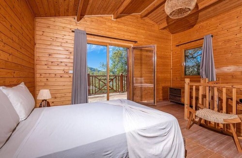 Fernana Hotel | Chalets & SPA à l eau thermale