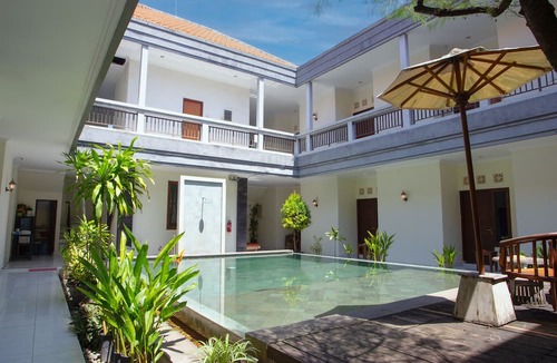 Raya Kuta Hotel | Teges Inn Kuta