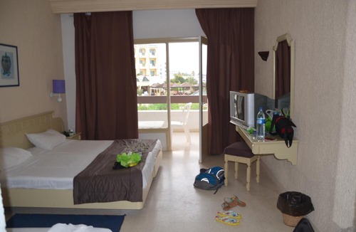 Hiboun Hotel | Hotel Topkapi Beach