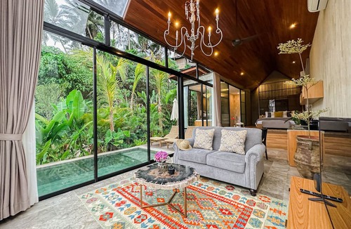 Pejeng Kawan Villa | Magical Jungle Resort and Spa
