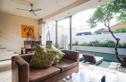 By Pass Ngurah Rai Villa | Queen Rose Villa & Spa