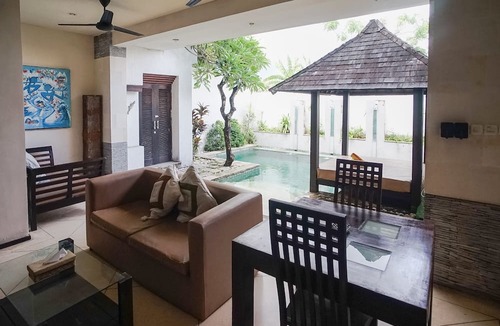 By Pass Ngurah Rai Villa | Queen Rose Villa & Spa