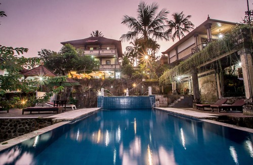 Petak Hotel | Puri Saron Hotel Madangan