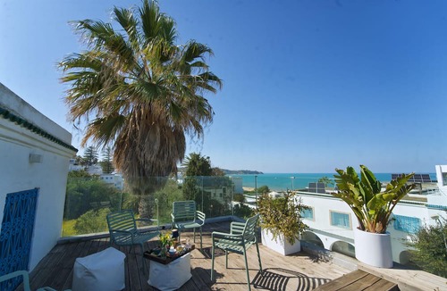 Marsa Cube Villa | Dar Marsa Cubes | 5-Suite Serviced Villa · Chef & Housekeeper · La Marsa