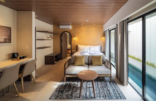 Raya Kuta Villa | Solaris Villa Bali