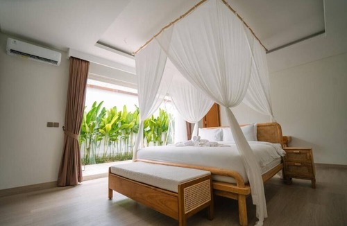 Kerambitan Villa | Nyuh Lengkong Beachfront Villa
