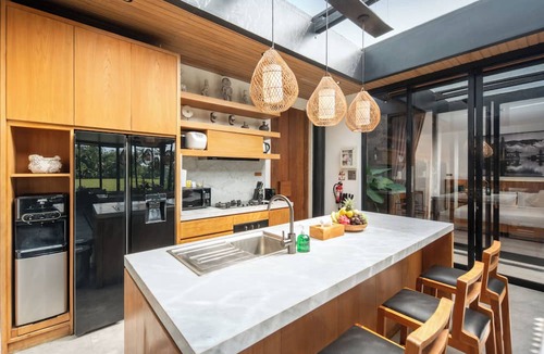 Pengosekan Villa | 4BR Villa Tenang Tropical Modern Villa with Private Pool in Ubud's Nature