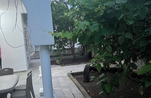 Ras Ettabia House | romana House: quiet location 10 min from airport snd 30 min drive to beaches!