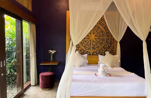 Sayan Villa | Joyously Raw Villas