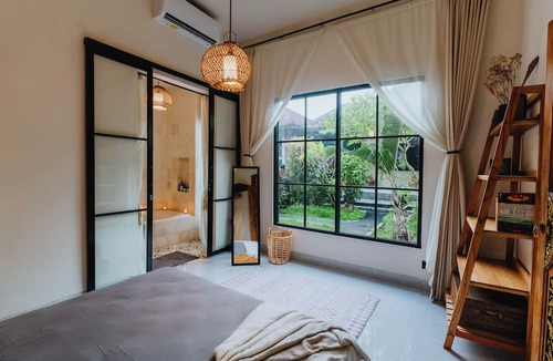 Penestanan Apartment | Cozy, Smart, Renovated Flat to Western Standard right in quiet Penestanan