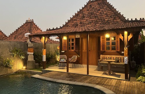 Lodtunduh Villa | Pondok Eka Wood