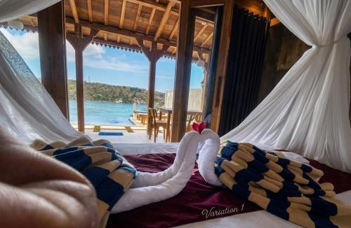 Mushroom Bay Villa | Dutha Nusa Seaview Private Villas - With Private Seaview Infinity Pool