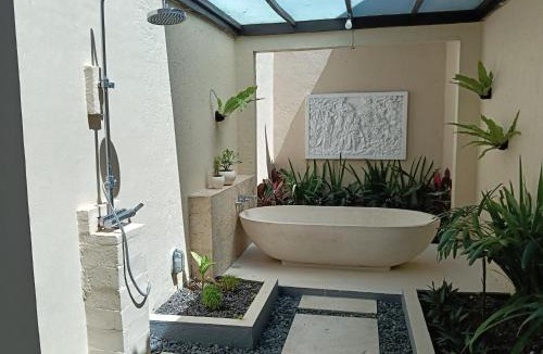 Penatih Villa | Sri Abi Ratu Villa