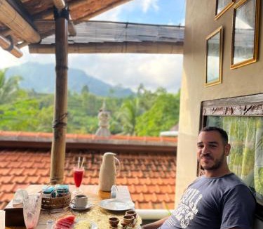 Sidemen House | Wayan Bola Homestay