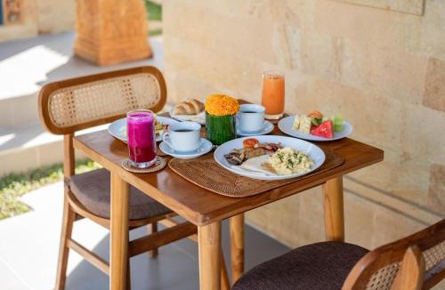Ubud Bed & Breakfast | Tugeh Ubud Antique Villa
