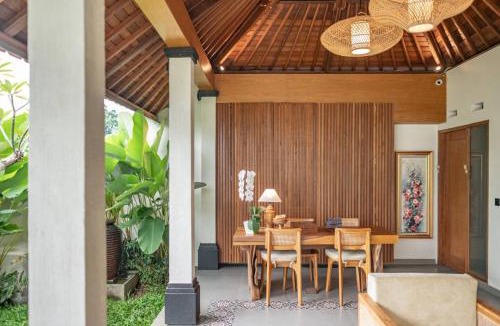 Abiansemal Villa | Family Retreat Villa with Pool Near Green School
