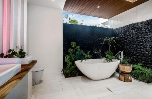 Gianyar Villa | Green Flow Villa 01 - Cozy 1BR Private Pool Escape