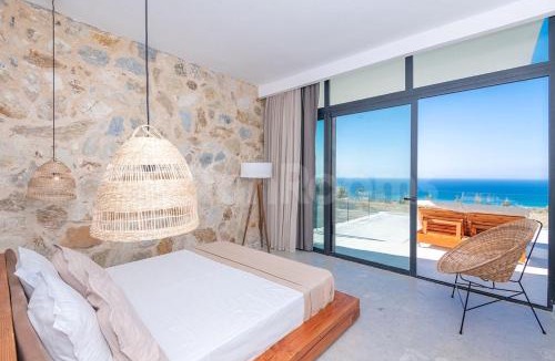 Aousja Villa | La Baie de Leo, Metline , Infinity Pool, Sauna & Spa