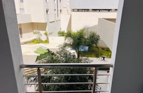 El Aouina Apartment | Modern Oasis near Airport & Lac 2 - Wahat Aouina