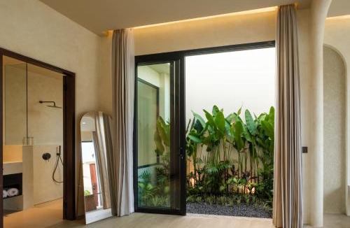 Seminyak Villa | The Lario Collection - A Wellness Resort