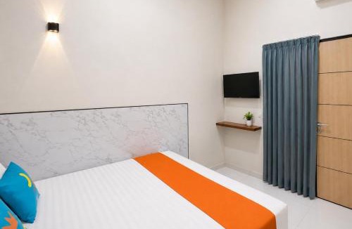 Jember House | SANS Vibes Grand Surya Jember Mini Zoo