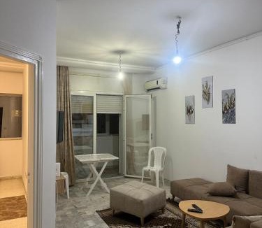 Ennasr Apartment | Cozy Apartment in Tunis Central