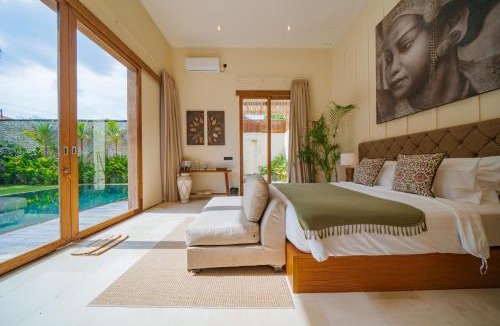 Petitenget Villa | Eko Villa Seminyak - Tropical Villa, Walk to Beach