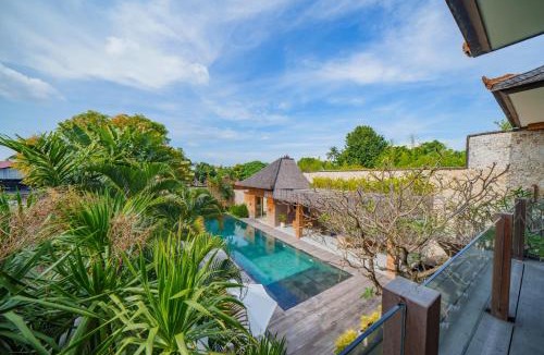 Petitenget Villa | Eko Villa Seminyak - Tropical Villa, Walk to Beach