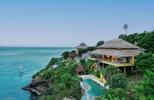 Amed Villa | Private Deluxe Villa 20 m Infinitypool Ocean Front