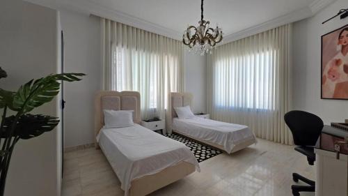 Beni Khiar Villa | Villa with 2 pools, 2 lounges, and 6 suites on the beach