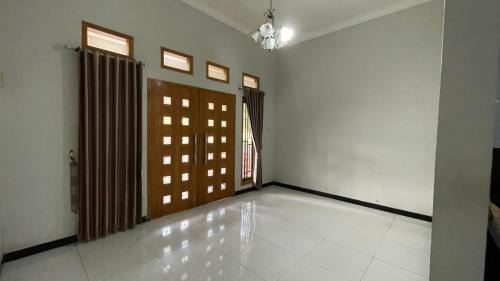 Banyuwangi Bed & Breakfast | Shelter Ijen tour bed and breakfast