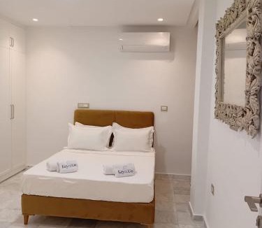 Marsa Cube Villa | Luxurious 4-Bedroom Villa with Private Pool in Marsa Tunisie