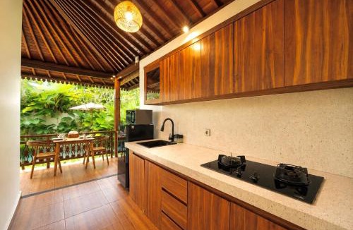 Keliki Bed & Breakfast | Ubud Forest Villa with Private Pool and Kitchen
