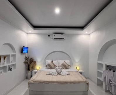Songan Hotel | Under hill bali