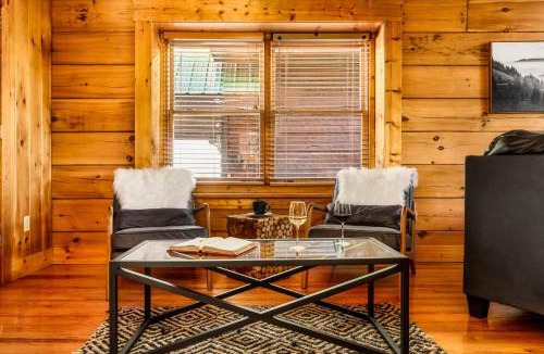 Chalet Village Ski Chalet | Splashtacular: Indoor Pool~Gorgeous Views~HotTub~GameRoom~Resort