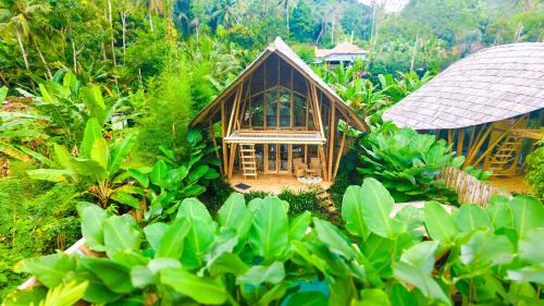 Selat Villa | Bamboo House - Ecobreeze