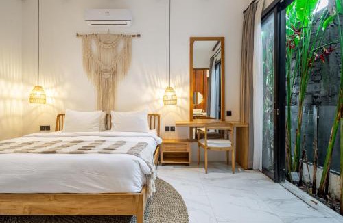 Penestanan Villa | Blue Wave Ubud - Private Pool Villa with Spacious Garden