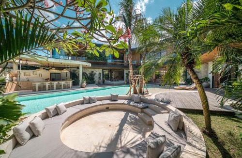 Umalas Villa | Casa Alyce - Masterpiece 5BR Tropical Dream Villa in Umalas