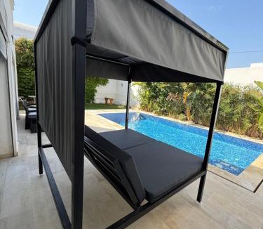 La Marsa Villa | Villa with Pool La Marsa