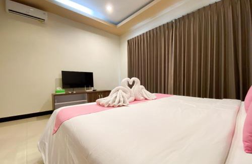 Tibubeneng Hotel | The Lavana Dzawani Villa Berawa Kuta Bali 3 Bedroom Villa