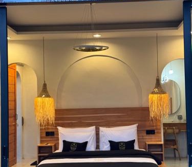 Songan Bed & Breakfast | Pinggan Tavora