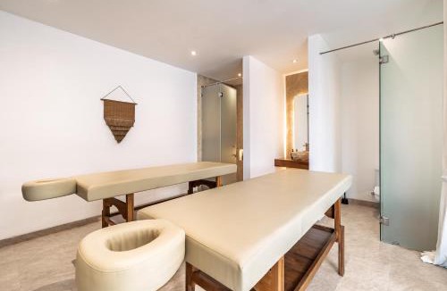 Singakerta Villa | 11BR Vlada & Lizok by BaliSuperHost
