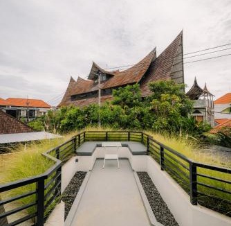 Berawa Villa | NEW! Villa Frost, Berawa - 3 Bedroom Pool Villa near Finns!