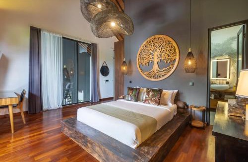 Kerobokan Villa | Seminyak Villa 2 BR - Private Pool & Rooftop