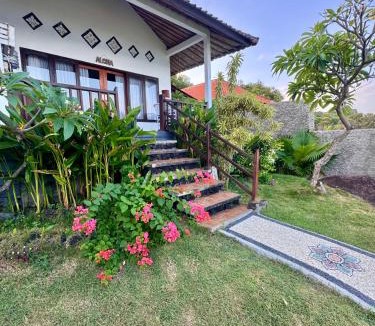 Tumbu Village Bed & Breakfast | Makawi Tuwa Cliff - Luxury Cliff Stay with Private Beach, Infinity Pools and Ocean View